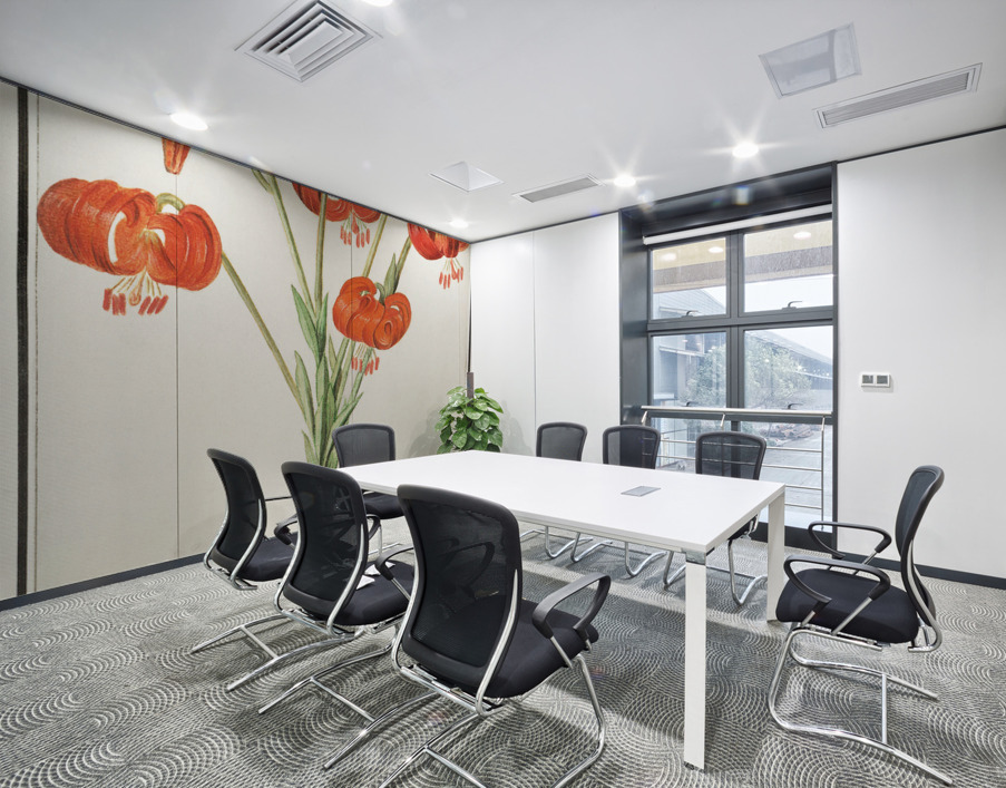 Red lily in vintage style Wall Printing