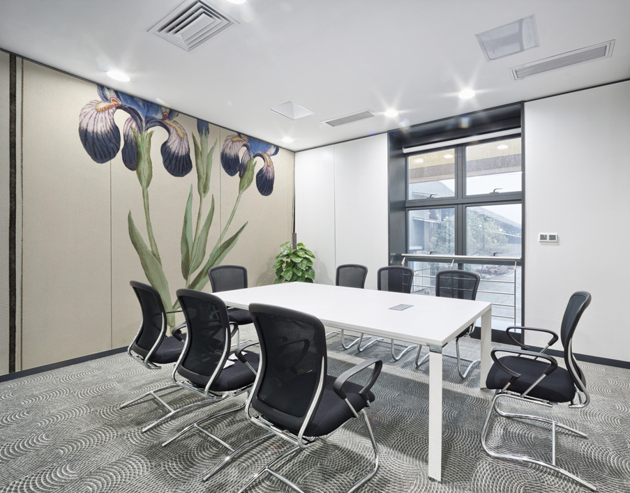 Purple iris in vintage style Wall Printing