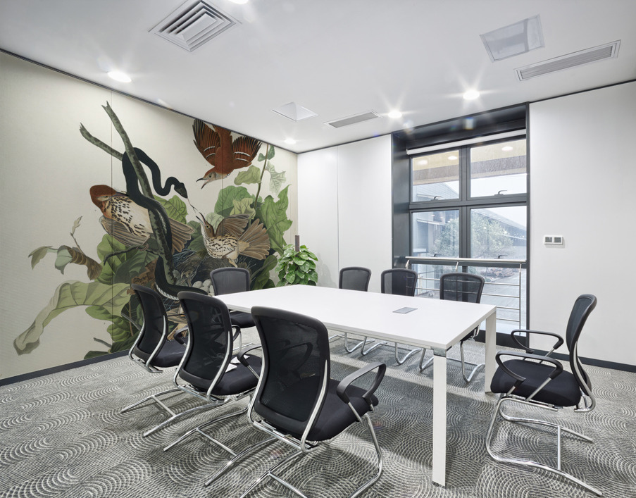 Ferruginous Thrush Wall Printing