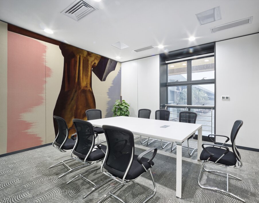 A l’Oeuvre C’est Notre Guerre Wall Printing